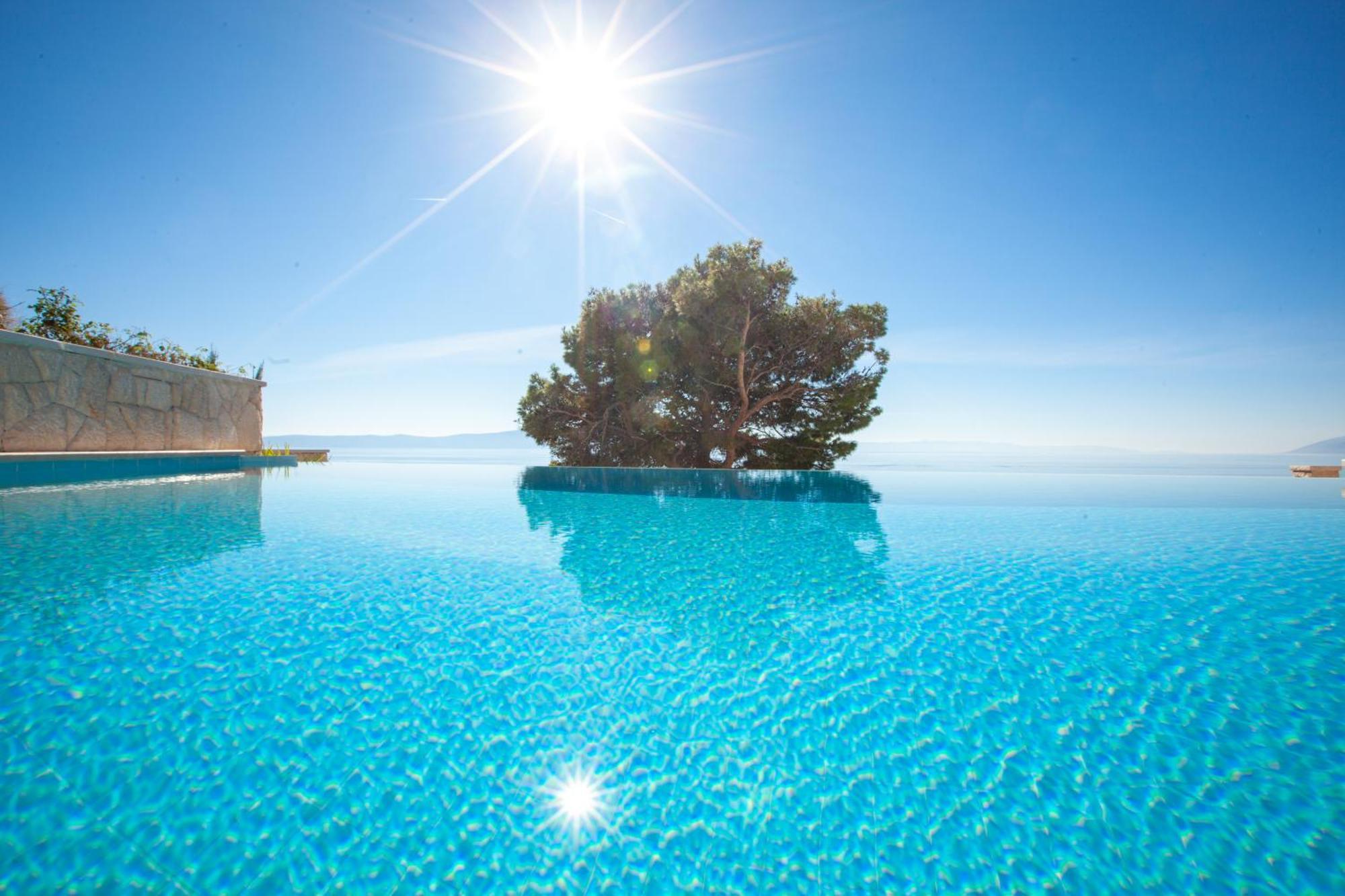 Villa Cascada Podgora Exterior foto